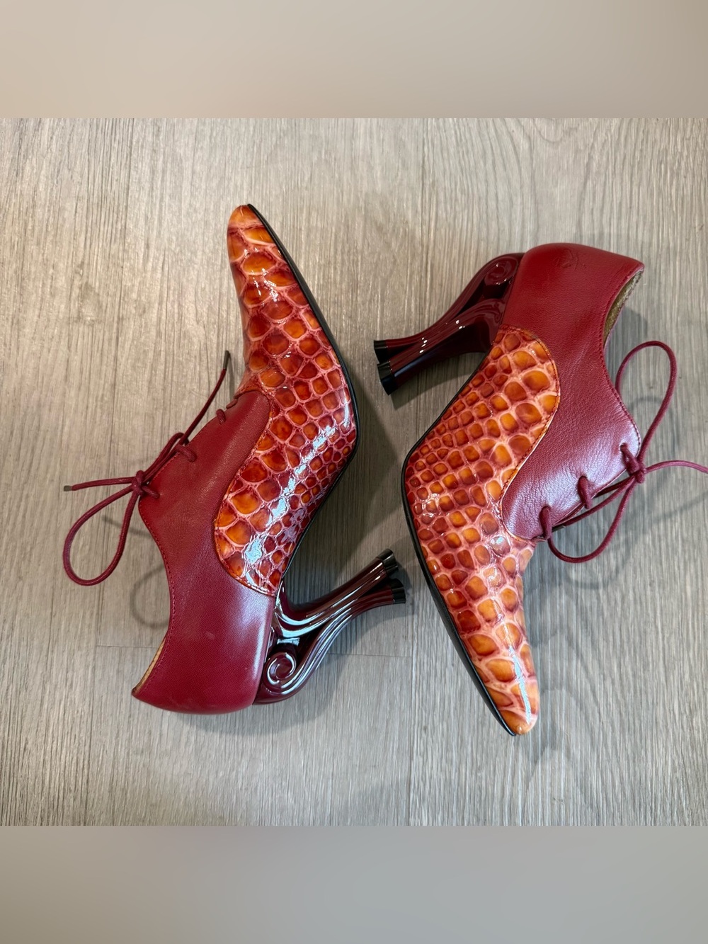 John Fluevog Celestial Communication Red Ursula Lace-Up Heel 7.5 - Picture 2 of 10